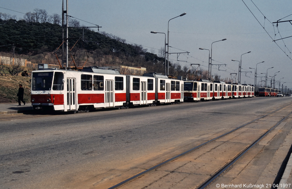 Пхеньян, Tatra KT8D5K № 1028; Пхеньян — Исторические фотографии — Трамвай и Троллейбус (1991+)