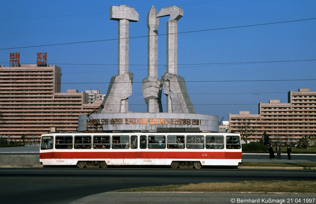 Phenian, Shenyang ST4 mod. Pyongyang Nr. 1218; Phenian — Historical photos — Tramway and Trolleybus (1991+)