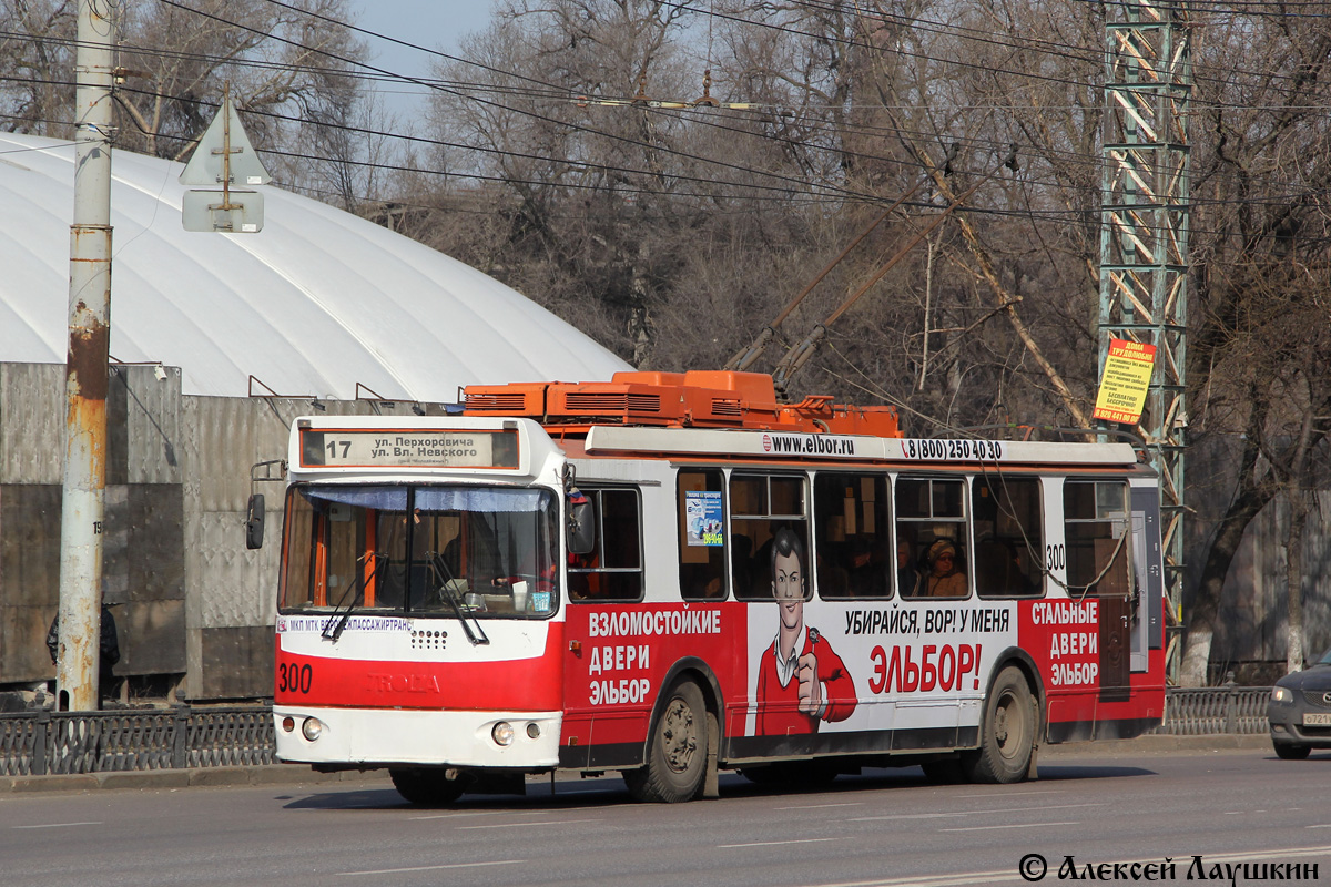 Voronezh, ZiU-682G-016.02 Br. 300