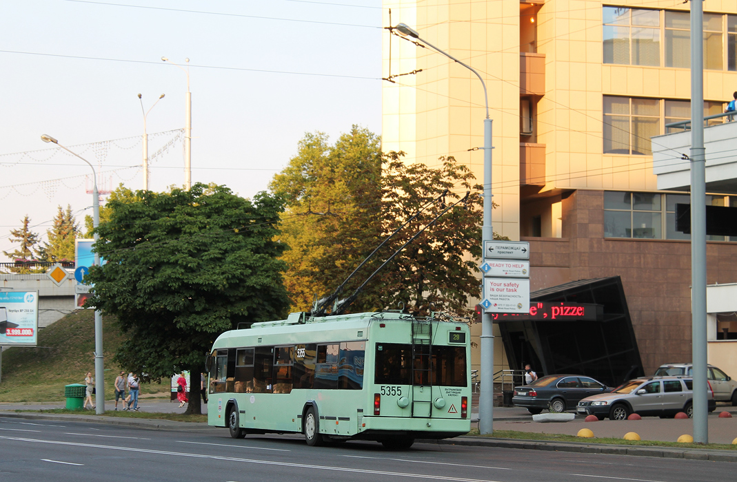 Минск, БКМ 32102 № 5355