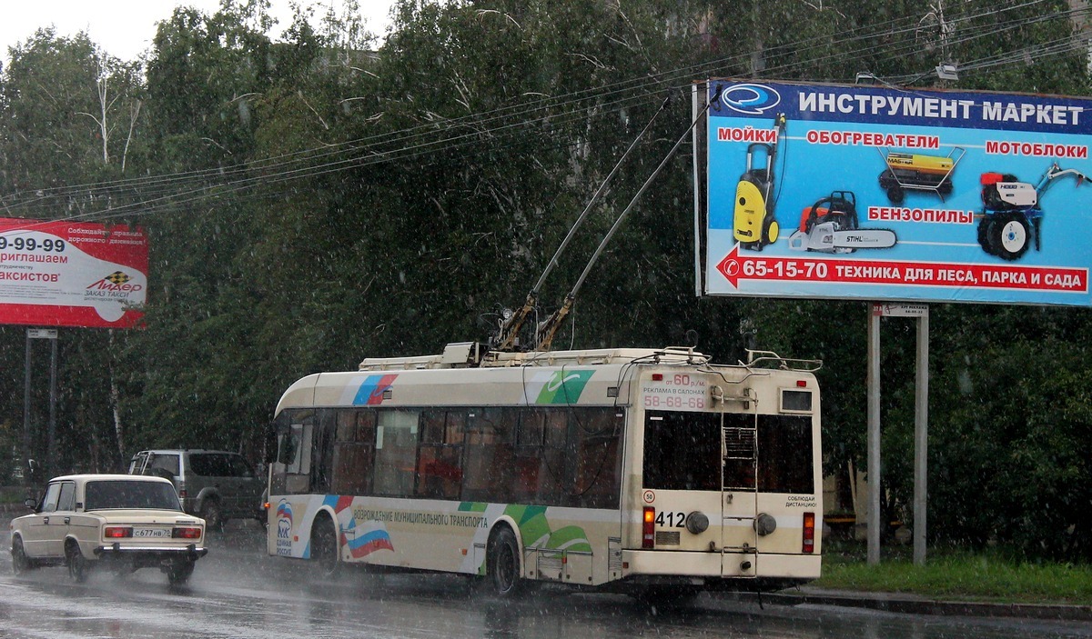 Tomsk, BKM 321 Br. 412