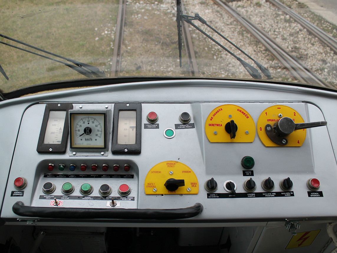 Загреб, Tatra T4YU № 472