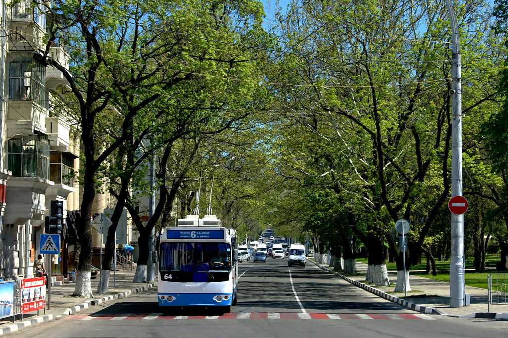 Новороссийск, ЗиУ-682Г-016.04 № 64