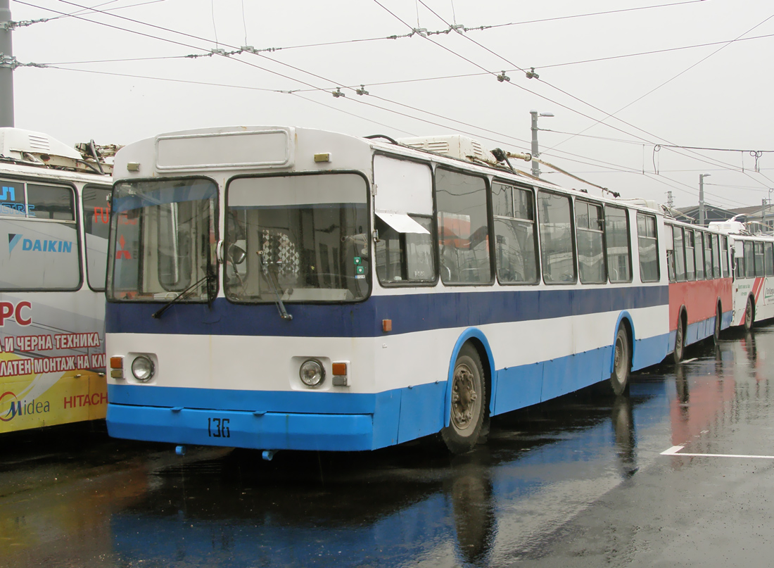 Плевен, ЗиУ-682УП НРБ № 136 (01368)