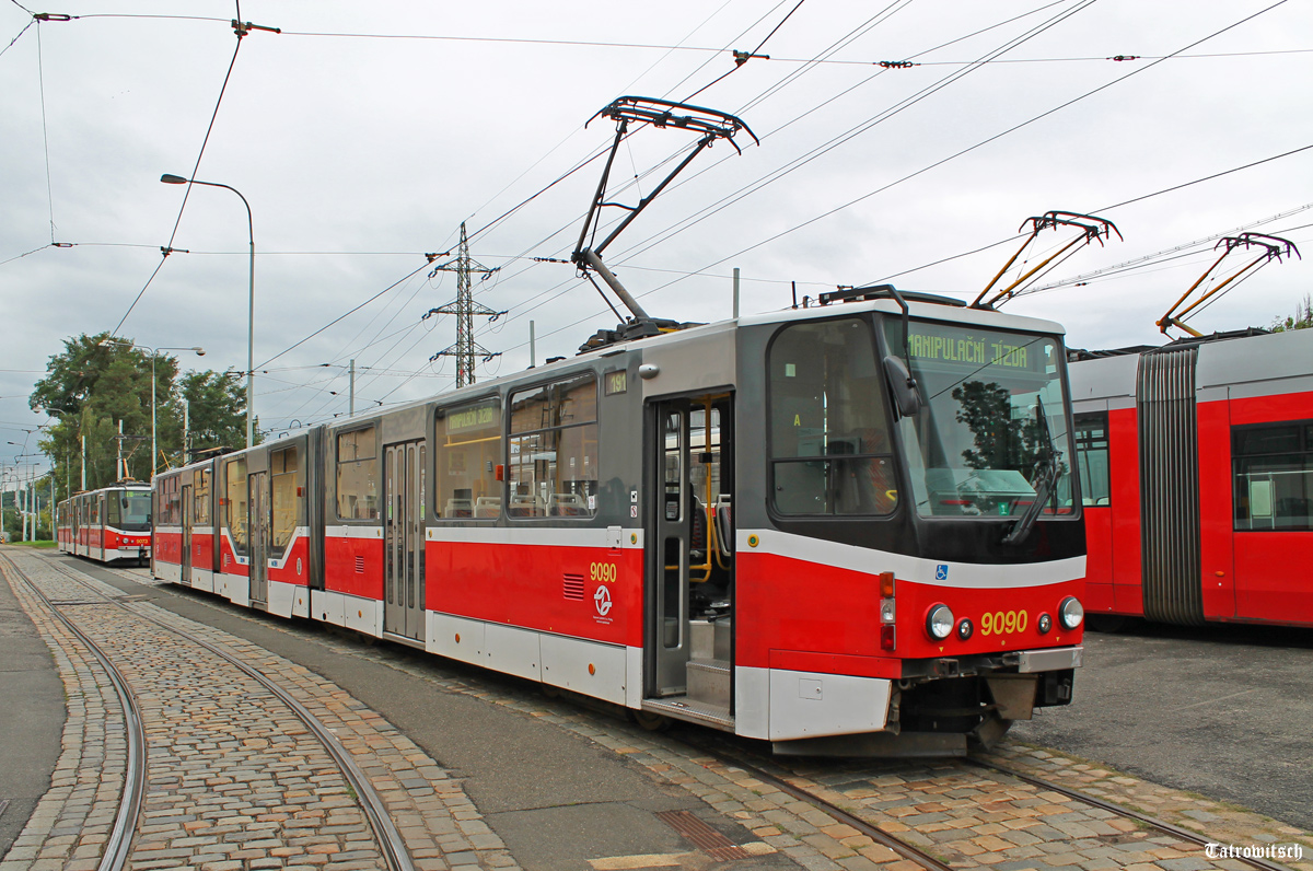 Прага, Tatra KT8D5R.N2P № 9090; Прага — Трамвайные депо Прага, Tatra KT8D5R.N2P № 9090; Прага — Трамвайные депо