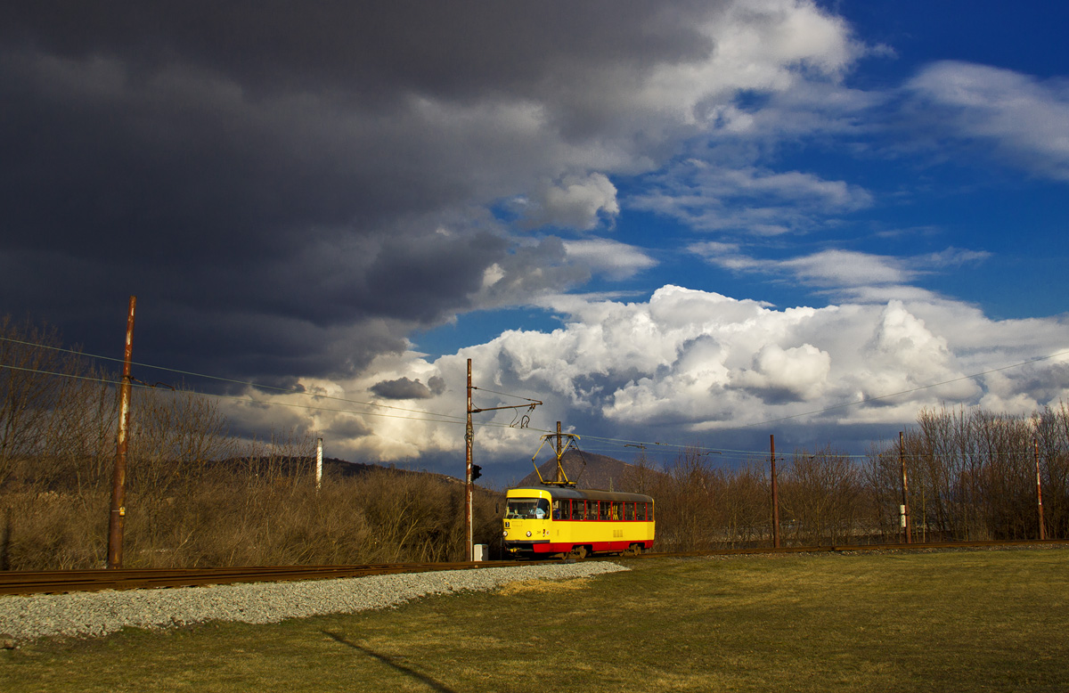 Мост ― Литвинов, Tatra T3M.3 № 205