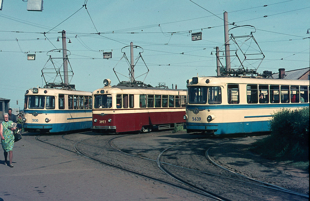 Санкт-Петербург, ЛМ-57 № 5130; Санкт-Петербург, ЛМ-49 № 3977; Санкт-Петербург, ЛМ-57 № 5639