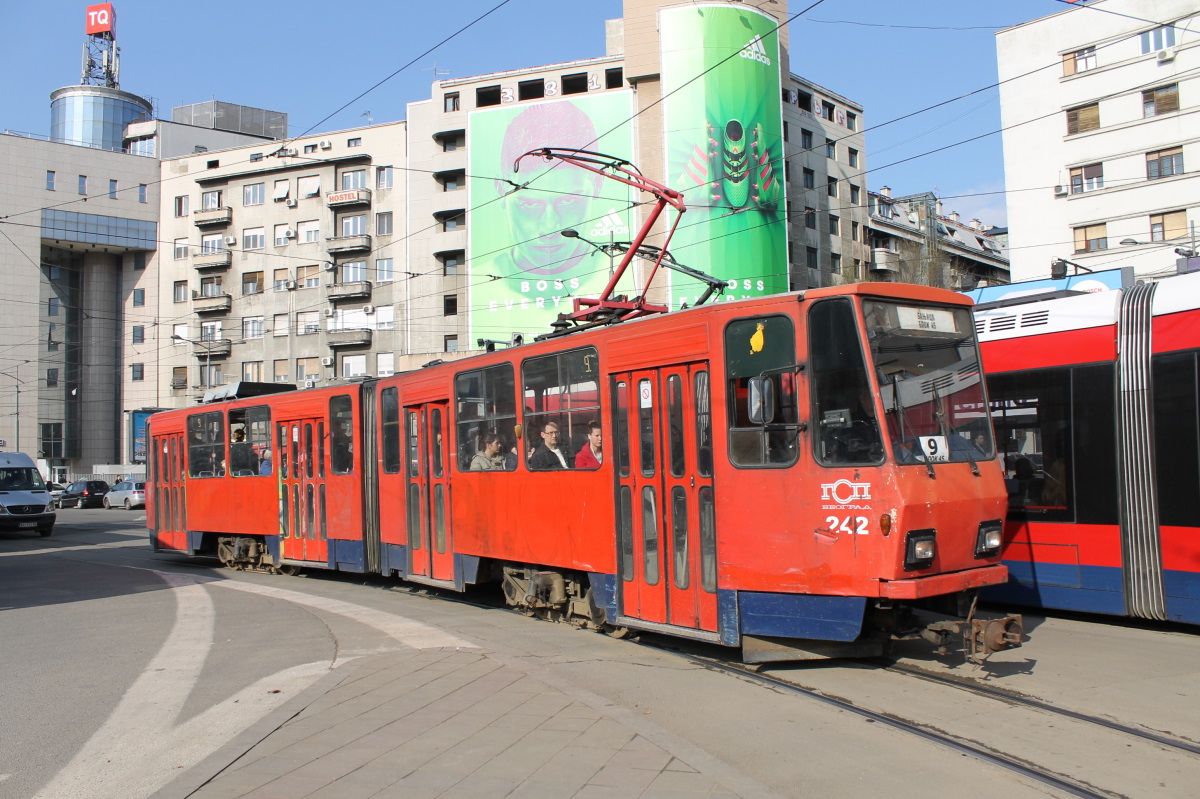 Белград, Tatra KT4YU № 242