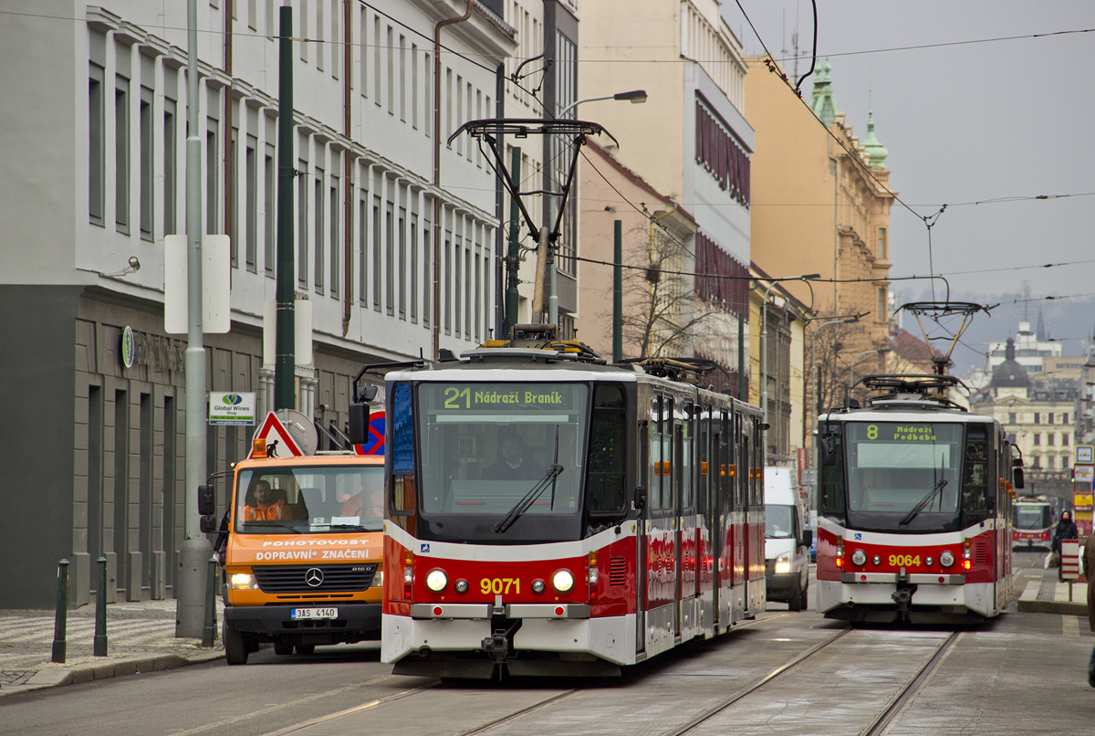 Прага, Tatra KT8D5R.N2P № 9071; Прага, Tatra KT8D5R.N2P № 9064