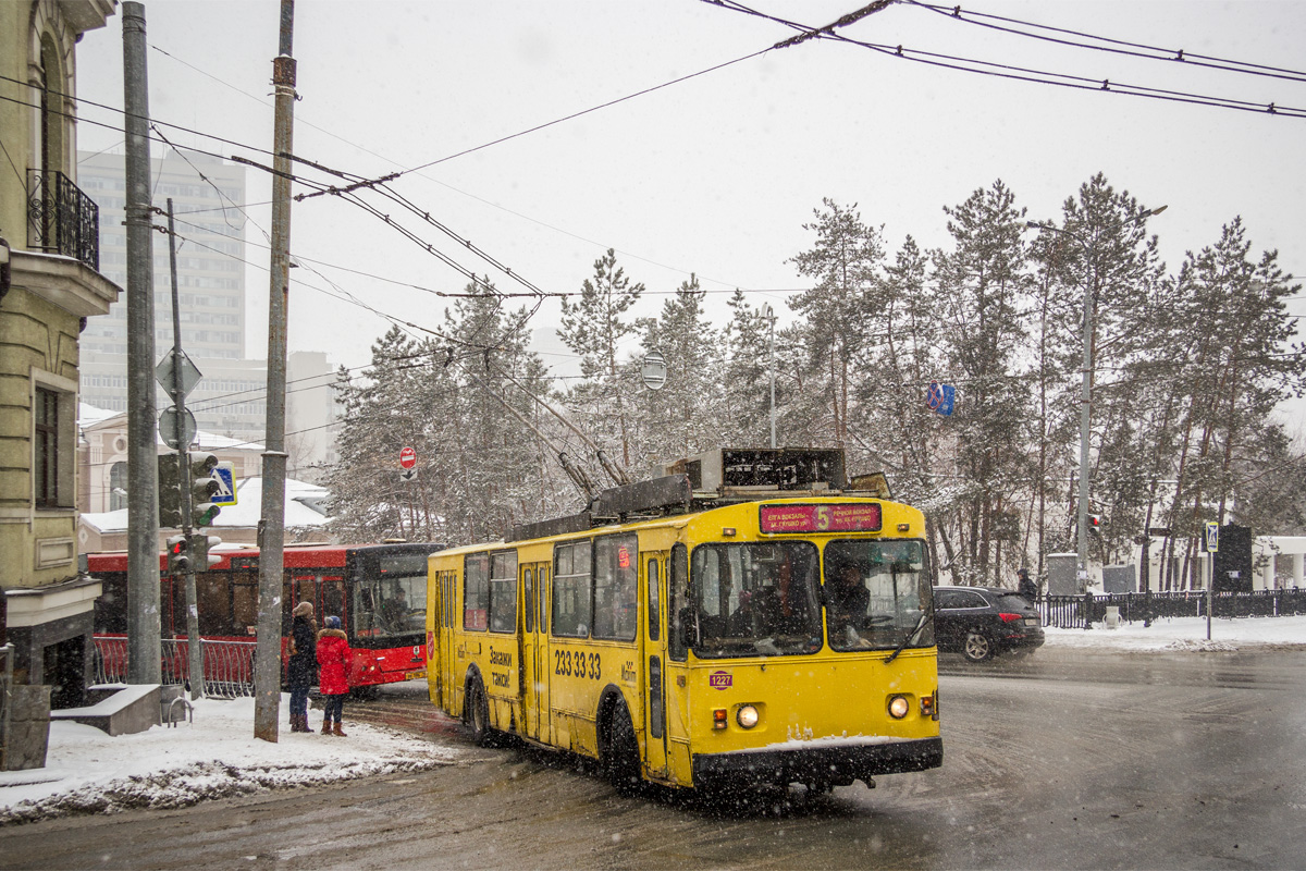 Казань, ЗиУ-682В-012 [В0А] № 1227