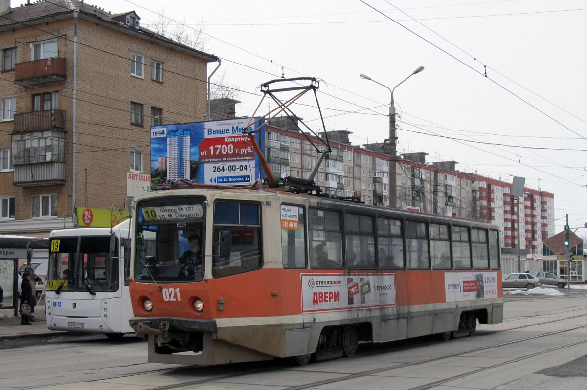 Perm, 71-608KM Nr. 021