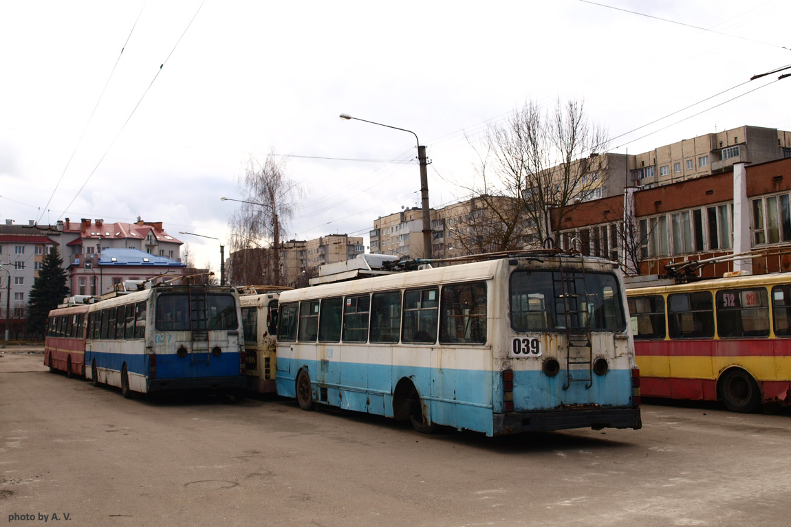 Львов, ЛАЗ-52522 № 027; Львов, ЛАЗ-52522 № 039