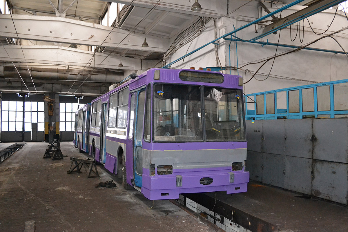 Днепр, ЮМЗ Т1 № 2076