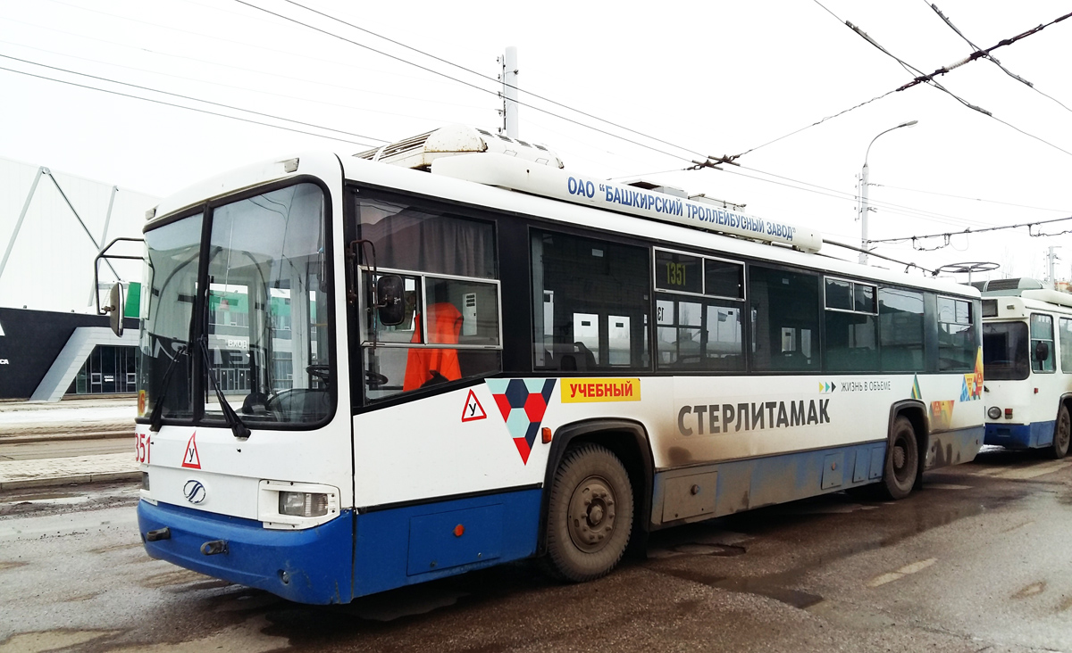 Стерлитамак, БТЗ-52767А № 1351