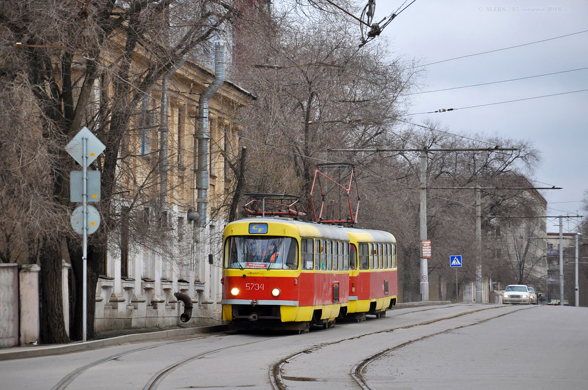 Волгоград, Tatra T3SU № 5734; Волгоград, Tatra T3SU № 5809