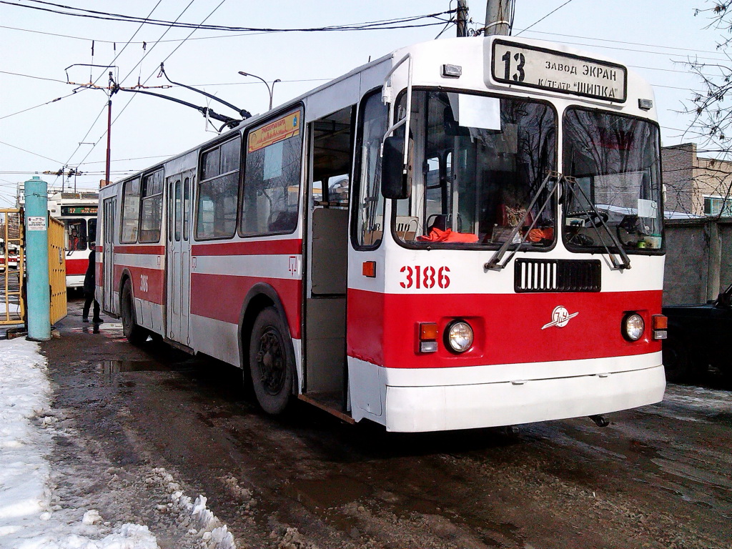 Самара, ЗиУ-682Г [Г00] № 3186; Самара — Троллейбусное депо № 3
