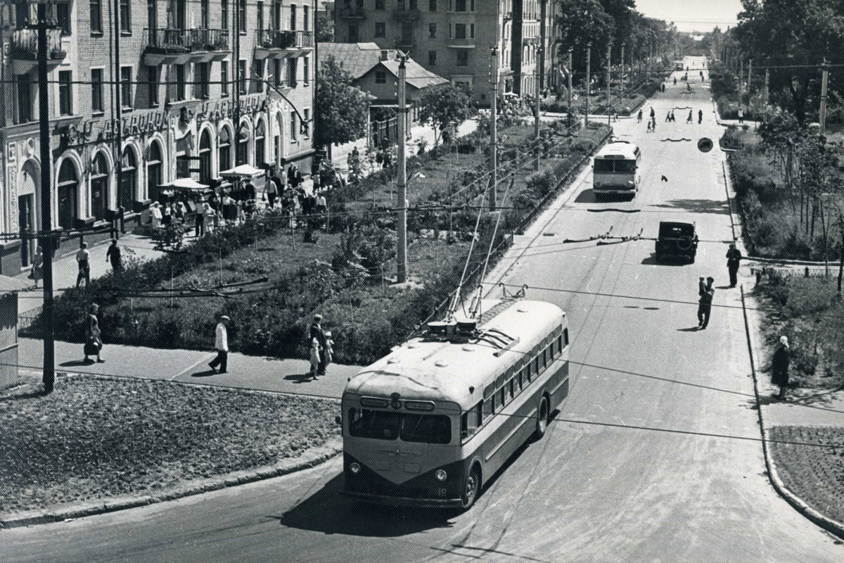 Bryansk, MTB-82D č. 19; Bryansk — Historical photos