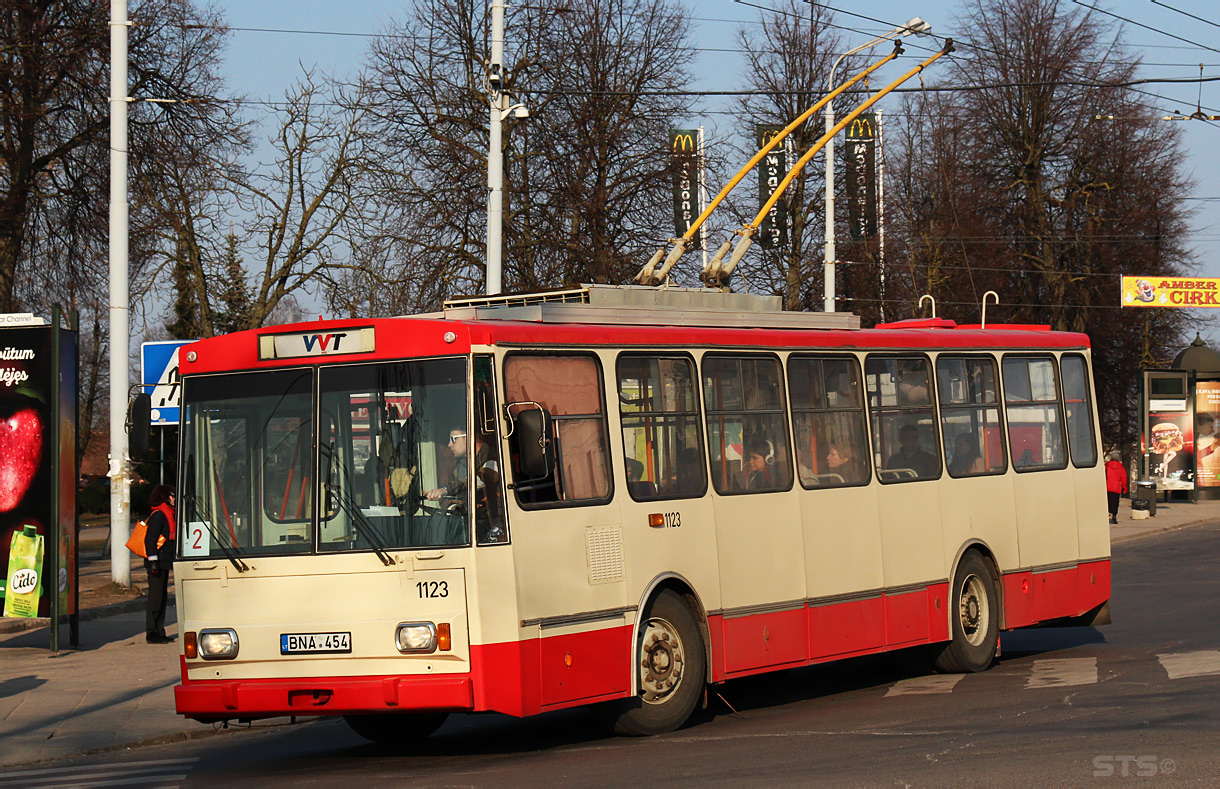 Вильнюс, Škoda 14Tr11/6 № 1123