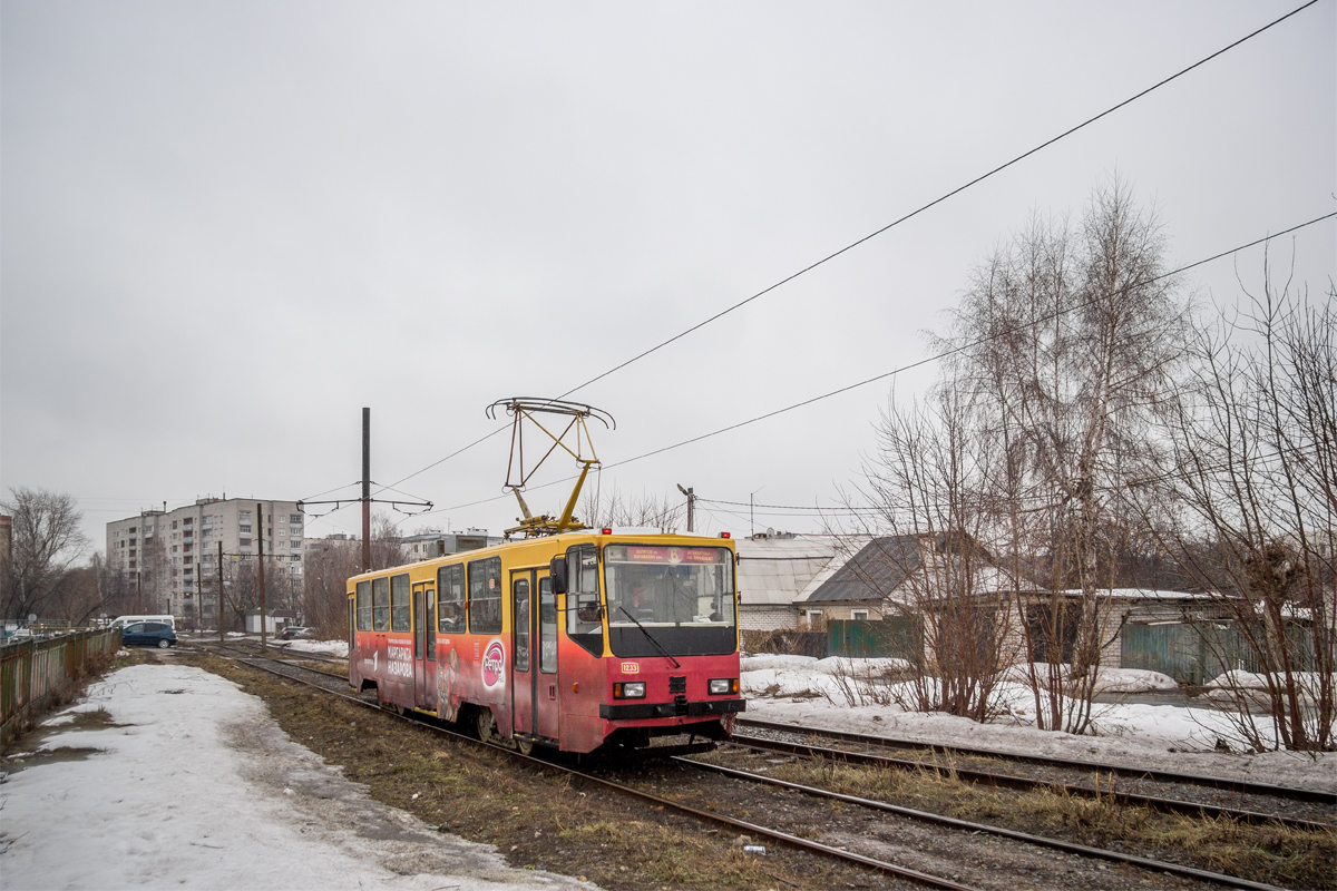 Казань, 71-402 № 1233