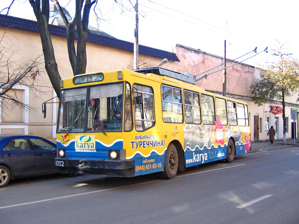 Одесса, ЮМЗ Т2 № 1002