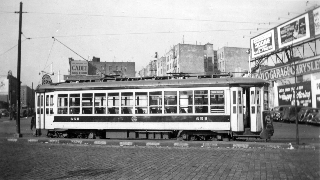 Нью-Йорк, TARS Lightweight № 658