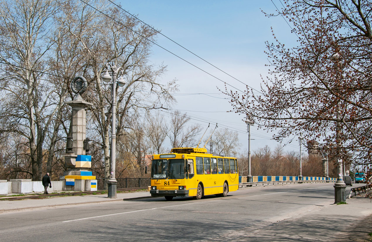 Полтава, ЮМЗ Т2 № 84