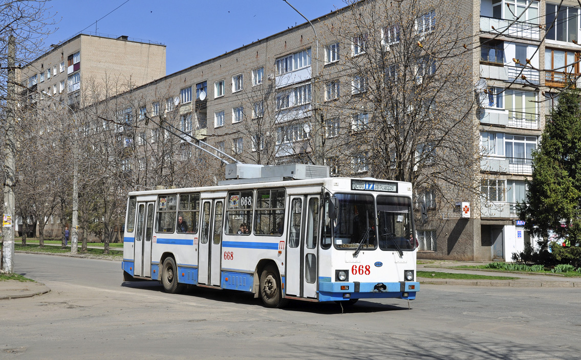 Кривой Рог, ЮМЗ Т2 мод. 7 № 668