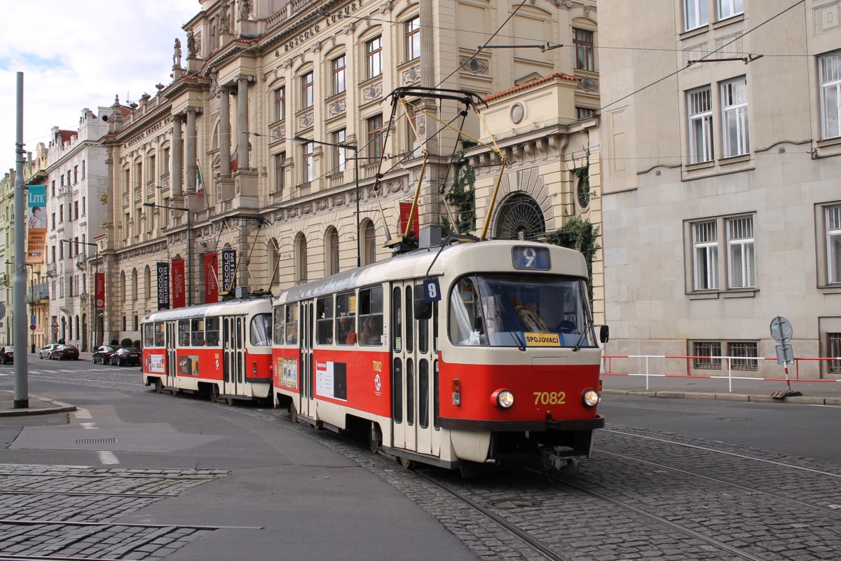 Прага, Tatra T3SUCS № 7082