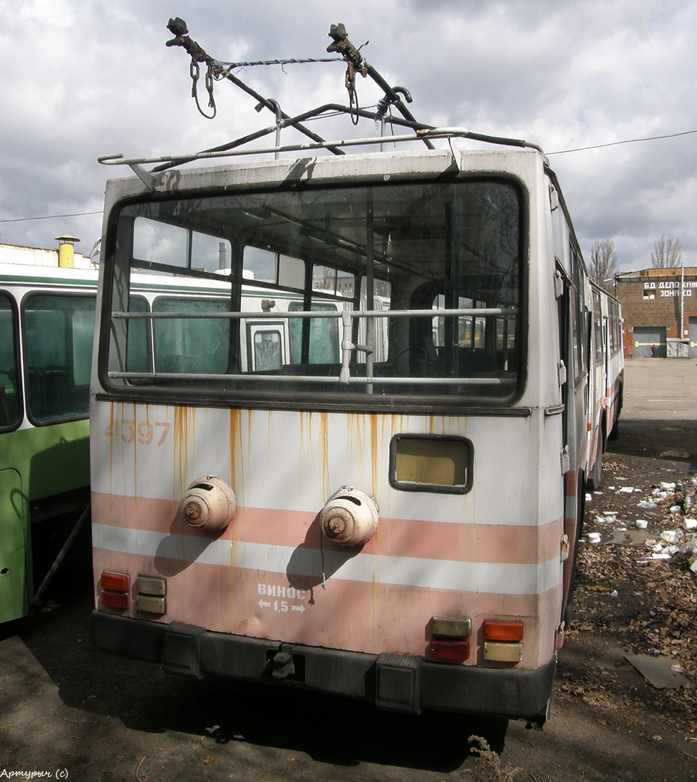 Киев, DAC-217E № 4397