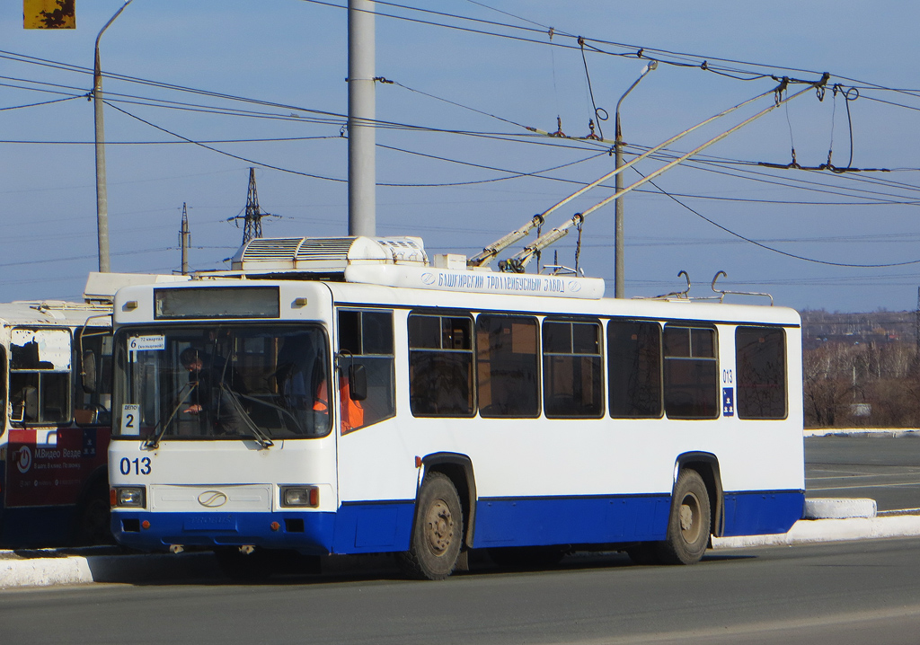 Новокуйбышевск, БТЗ-52761Р № 013