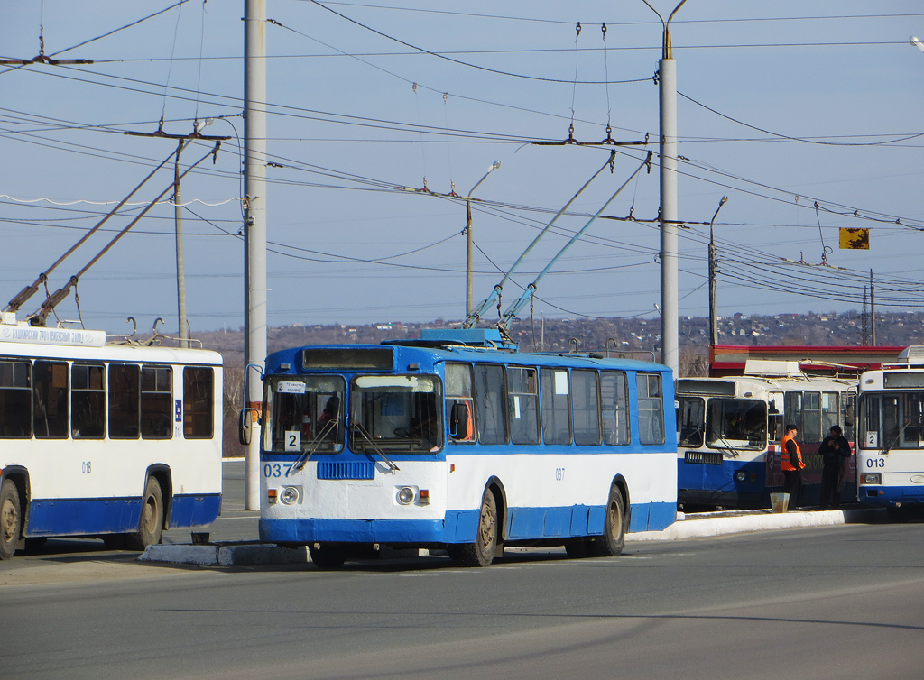 Новокуйбышевск, ЗиУ-682Г (СЗТМ) № 037