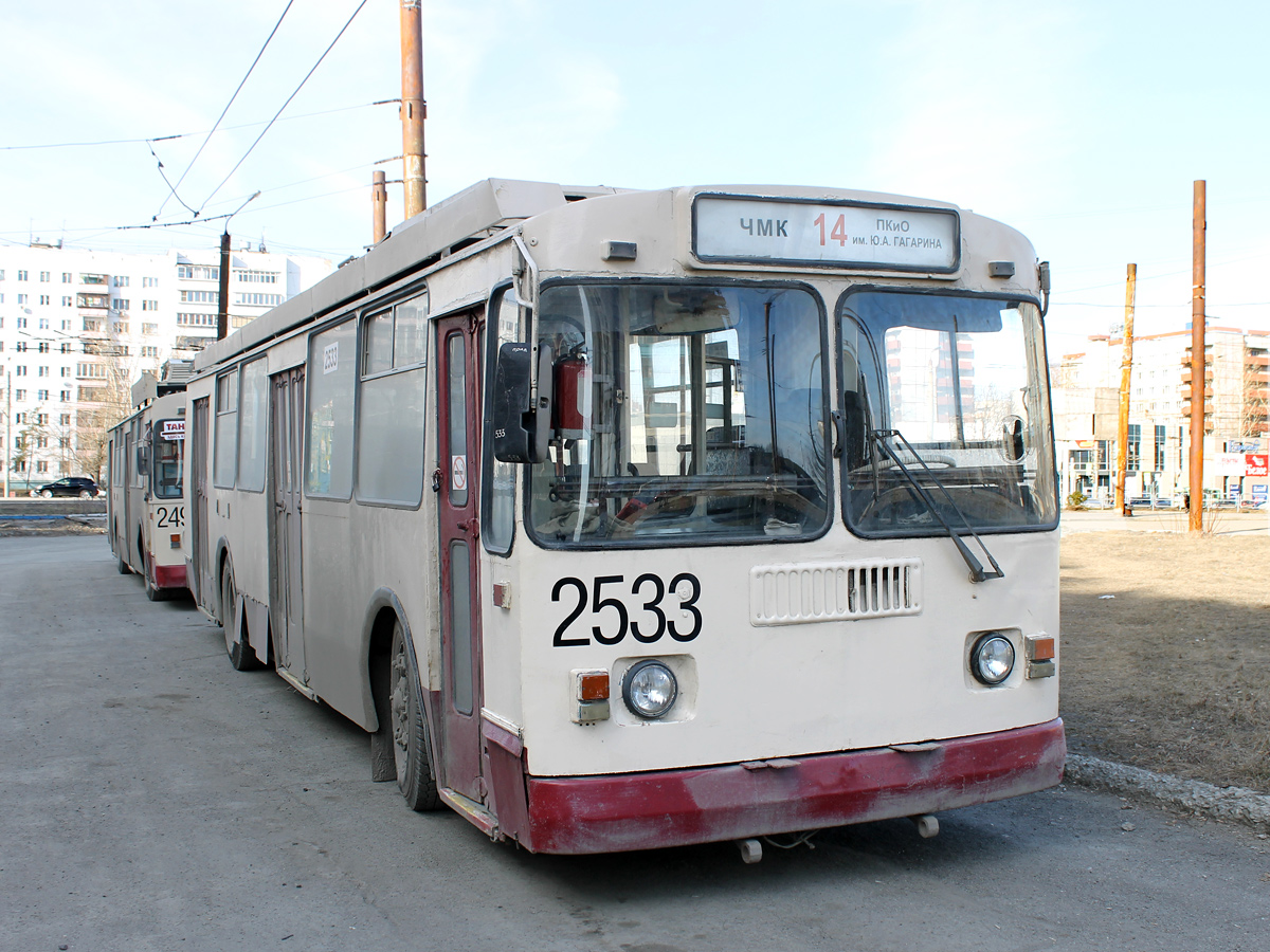 Челябинск, ЗиУ-682Г-016 (017) № 2533