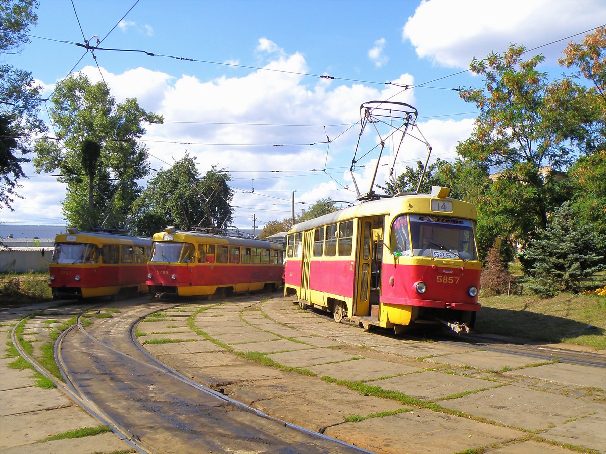 Киев, Tatra T3SU № 5857; Киев, Tatra T3SU № 5798
