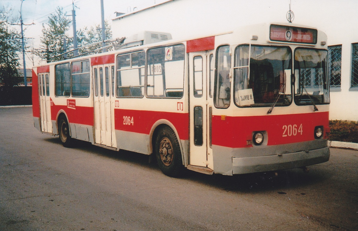 Іжевськ, ЗиУ-682В [В00] № 2064