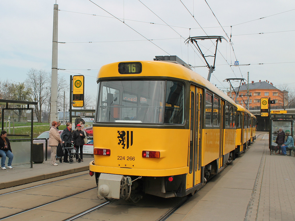Дрезден, Tatra T4D-MT № 224 266