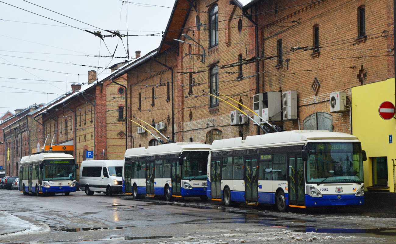 Рига, Škoda 24Tr Irisbus Citelis № 29440; Рига, Škoda 24Tr Irisbus Citelis № 19552