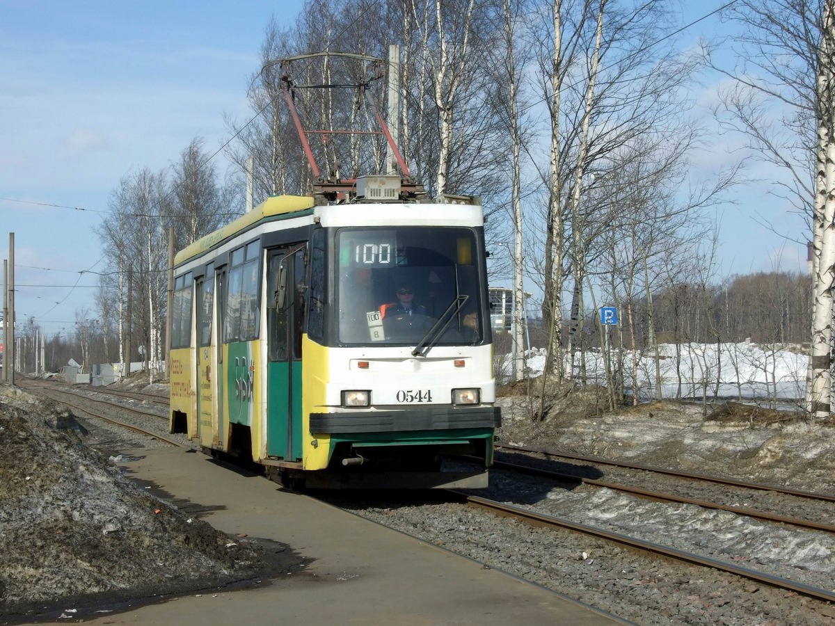 Sankt Petersburg, 71-134A (LM-99AVN) Nr. 0544