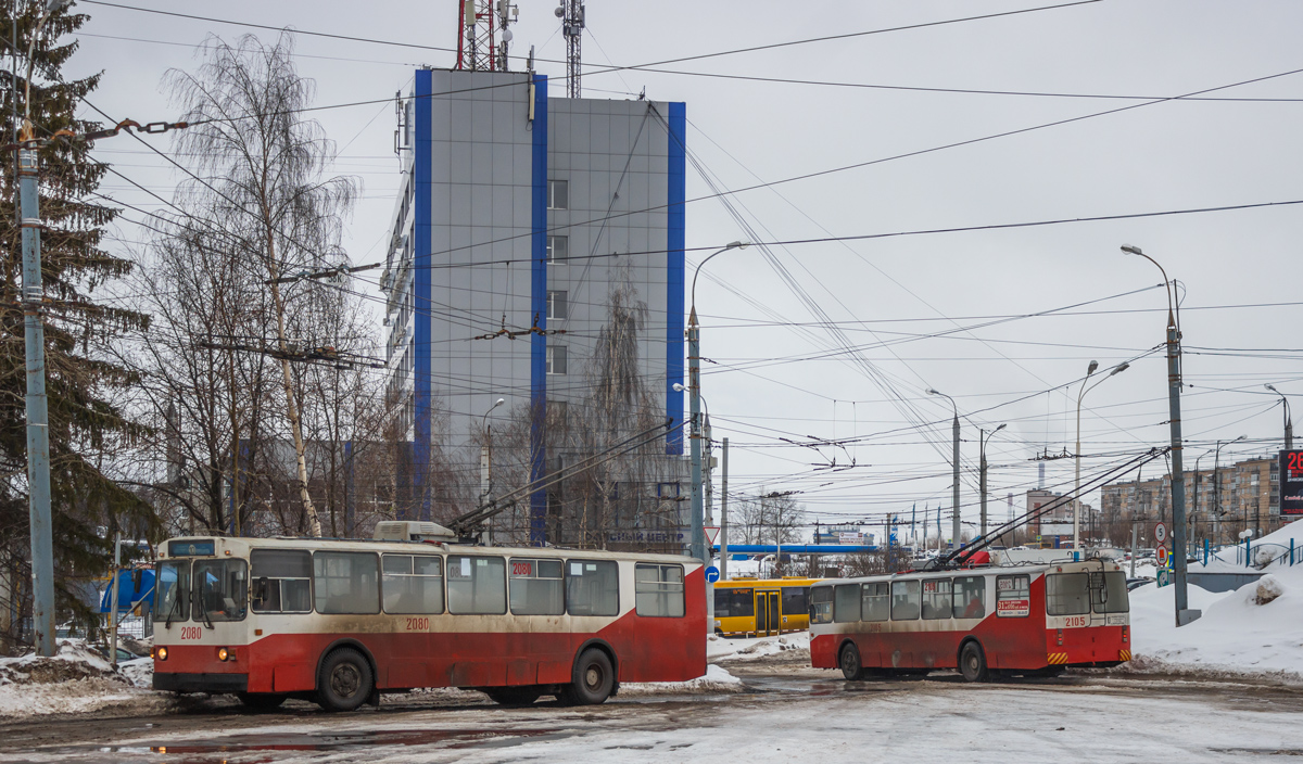 Ижевск, ЗиУ-682В [В00] № 2080; Ижевск, ЗиУ-682В-012 [В0А] № 2105