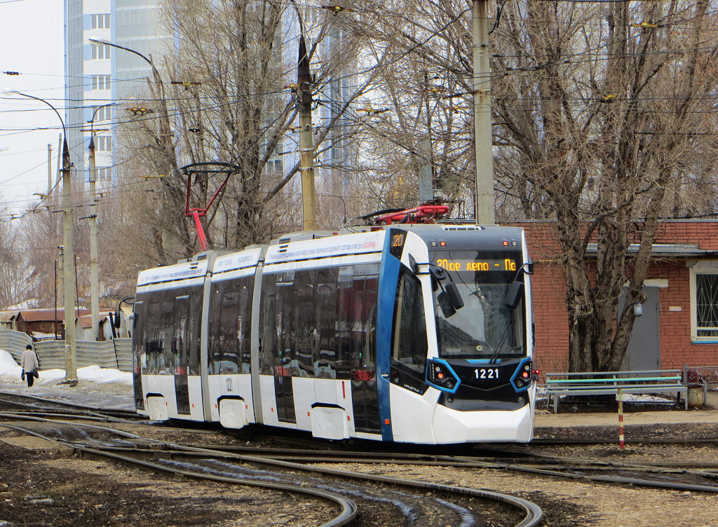Самара, Stadler B85300М «Метелица» № 1221; Самара — Конечные станции и кольца (трамвай)