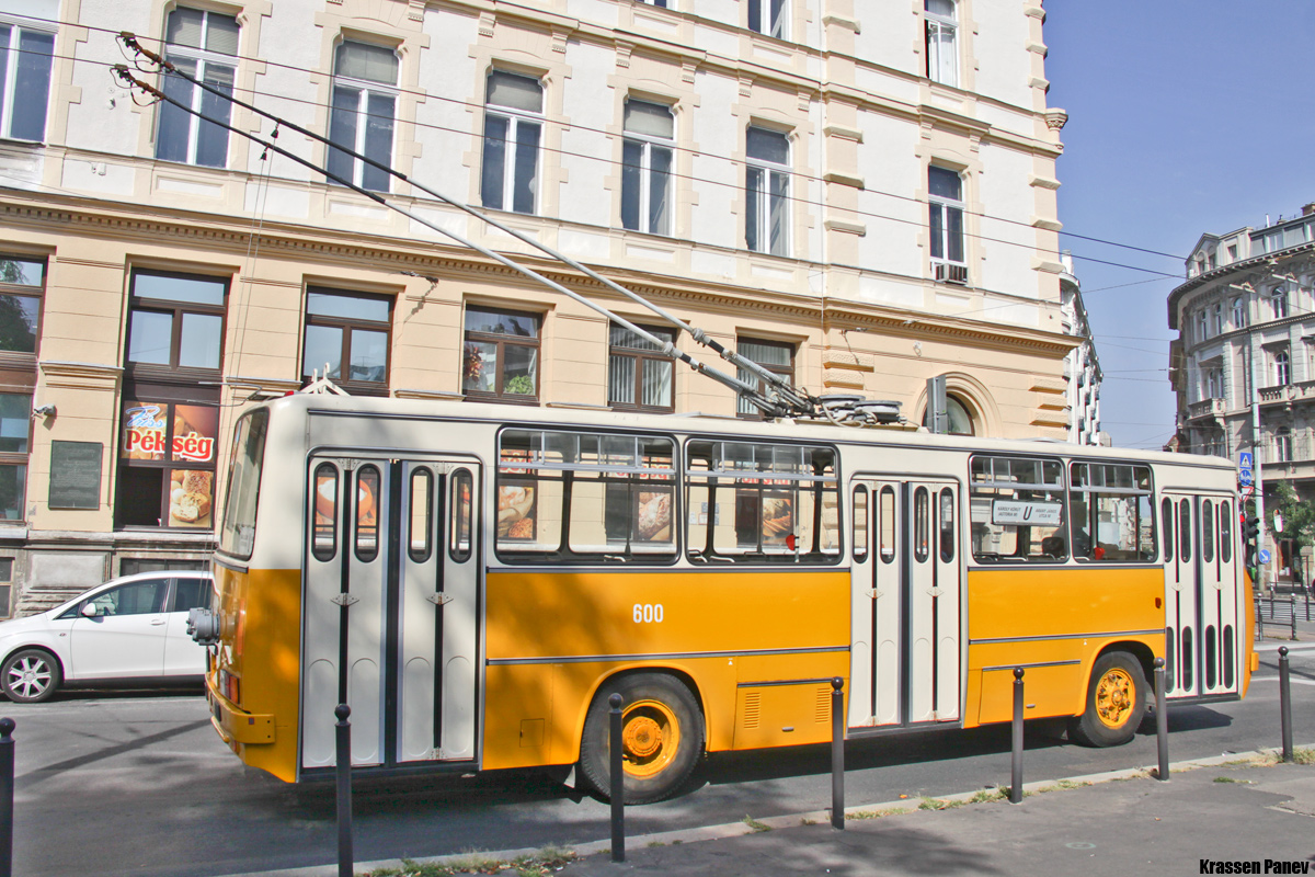 Будапешт, Ikarus 260.T1 № 600