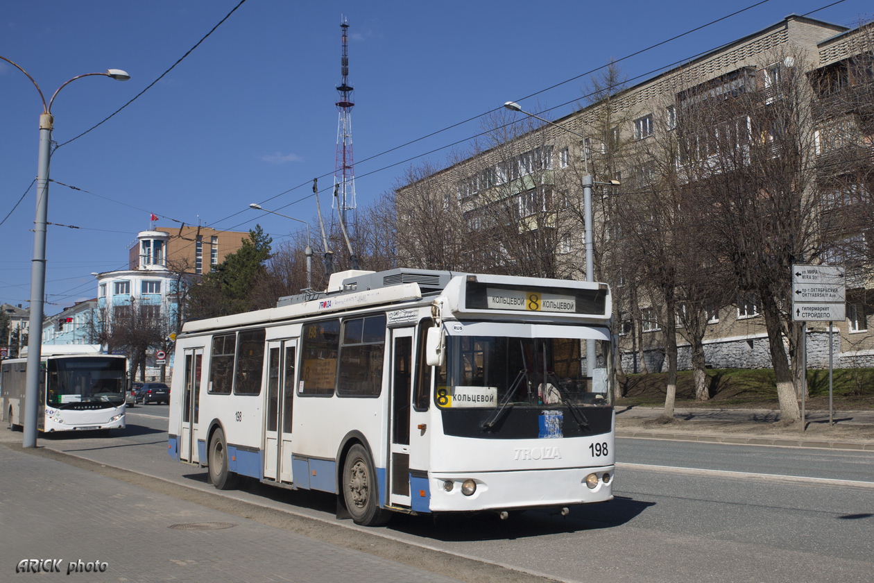 Владимир, ЗиУ-682Г-016.04 № 198