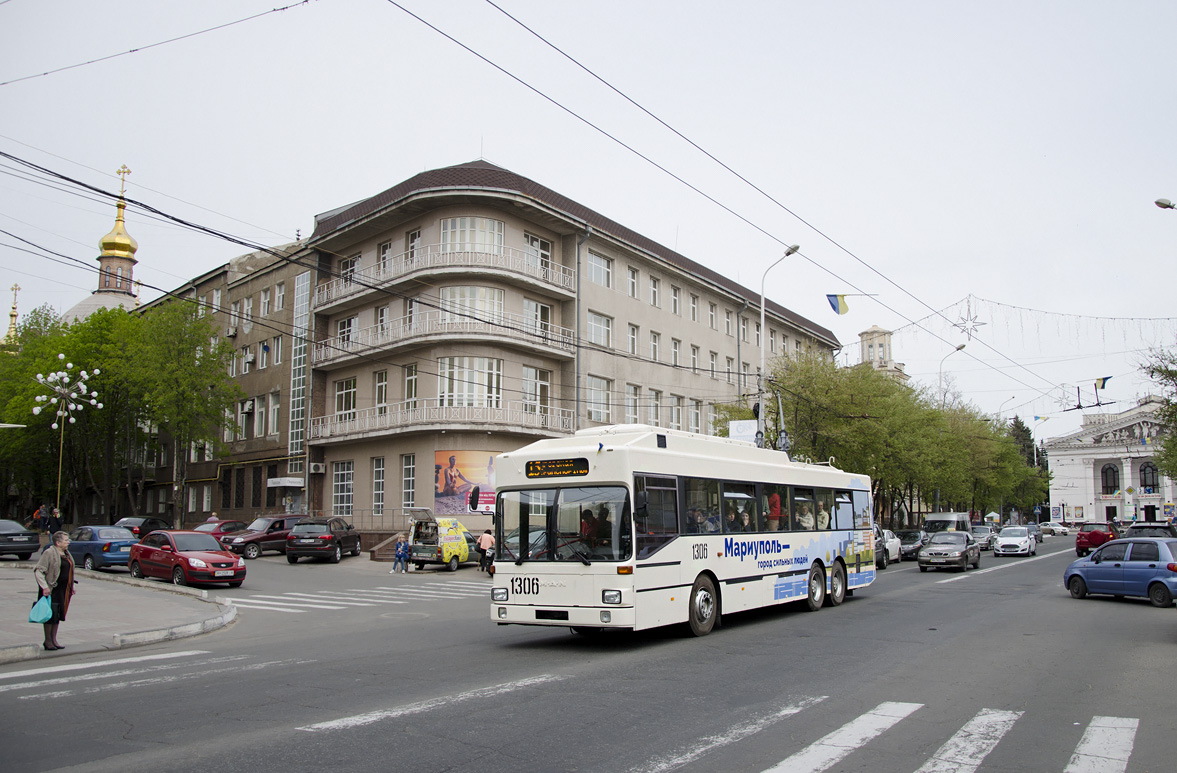 Мариуполь, MAN/Gräf & Stift 860 SL172HO № 1306