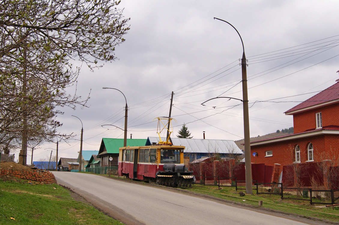 Усть-Катав, 71-605 (КТМ-5М3) № б/н