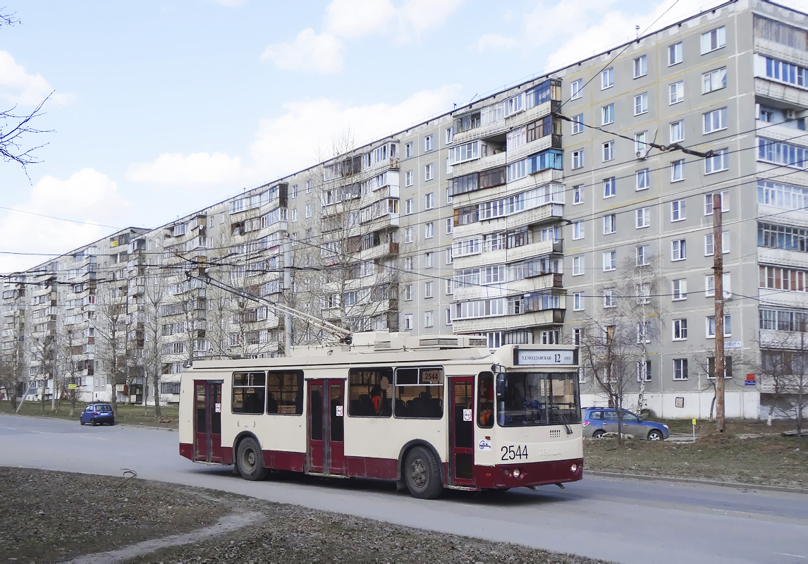 Челябинск, ЗиУ-682Г-016.02 № 2544