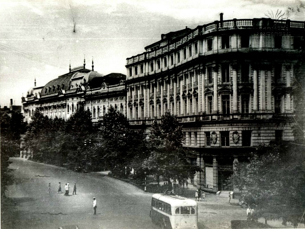 Тбилиси — Старые фотографии и открытки — троллейбус