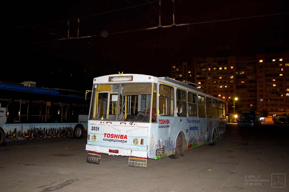 Киев, Škoda 14Tr89/6 № 2031