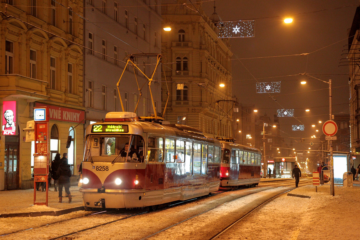 Прага, Tatra T3R.PLF № 8258