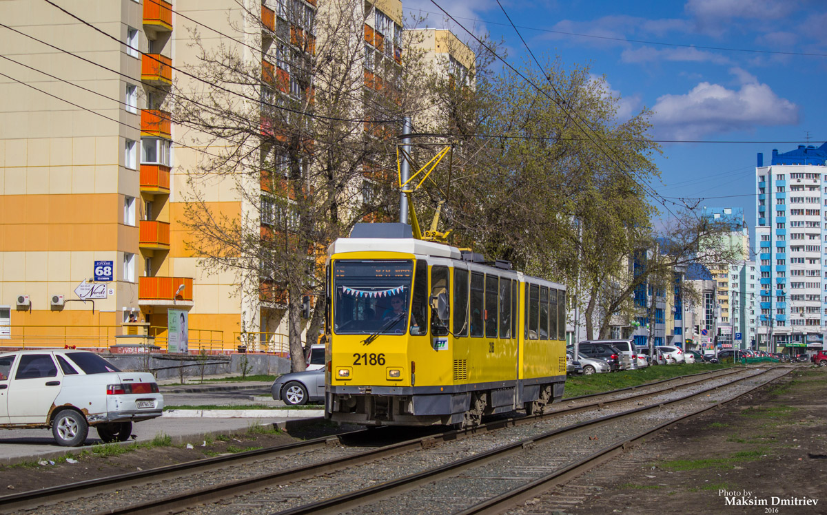 Новосибирск, Tatra KT4DM № 2186