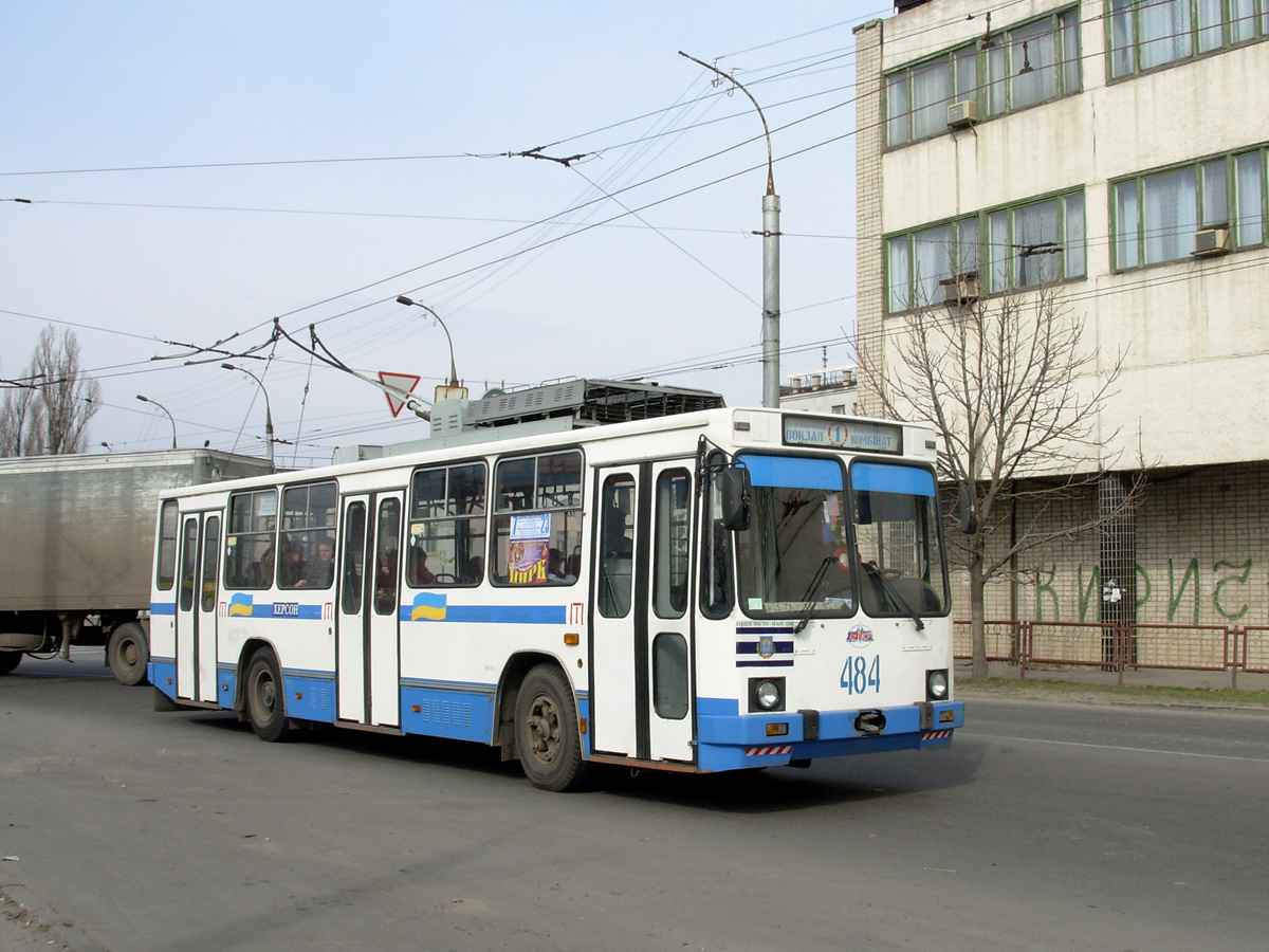 Херсон, ЮМЗ Т2 № 484