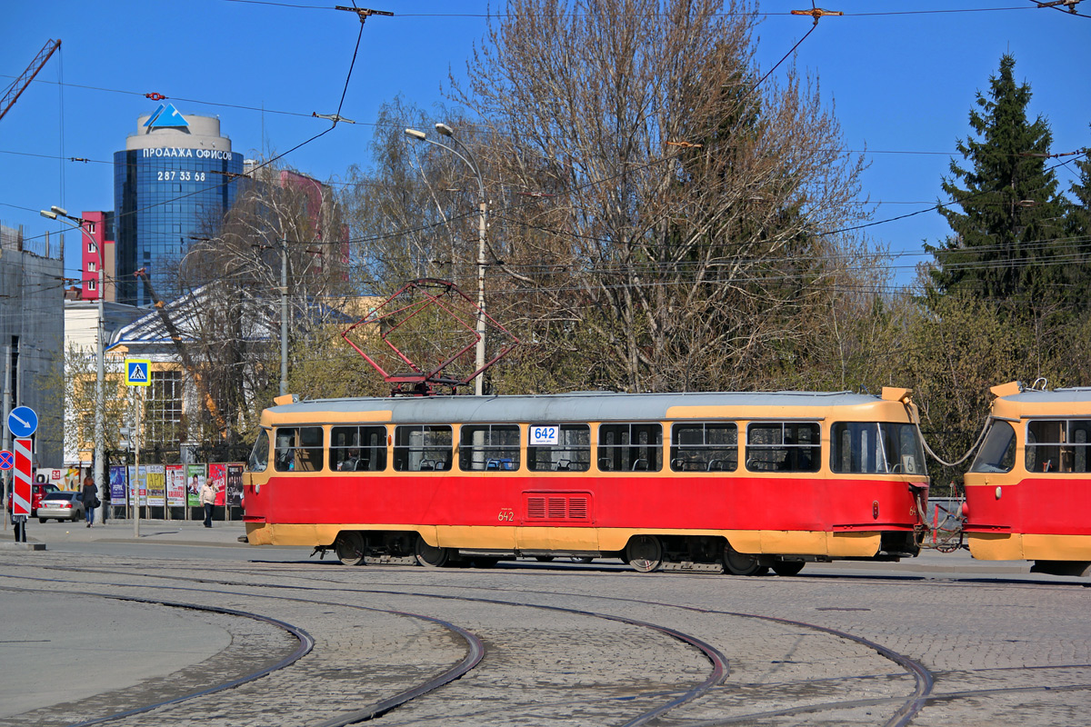 Iekaterinbourg, Tatra T3SU N°. 642